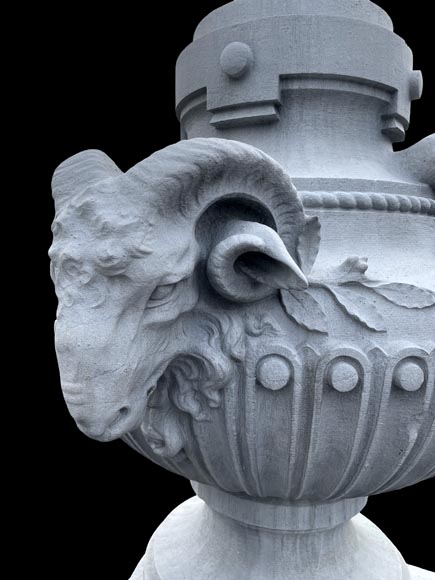 Large carved stone vase, Louis XVI style, adorned with ram heads Large carved stone vase, Louis XVI style, adorned with ram heads-3