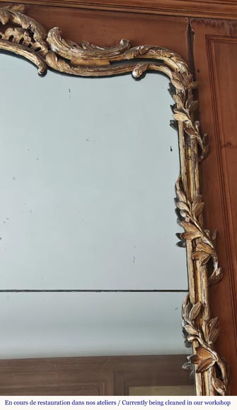 Louis XV period trumeau with olive garland, in carved wood Louis XV period trumeau with olive garland, in carved wood-1