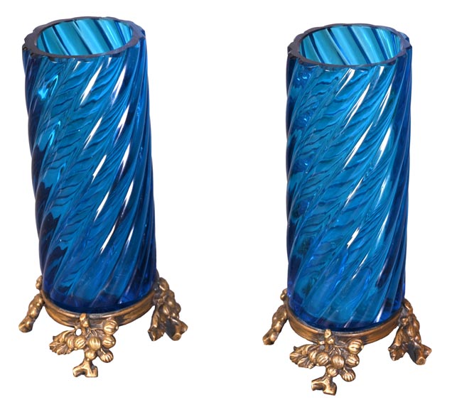 Signed Pair of Blue BACCARAT Crystal Vases with Gilt Bronze Mounts – Late 19th Century Signed Pair of Blue BACCARAT Crystal Vases with Gilt Bronze Mounts – Late 19th Century-2