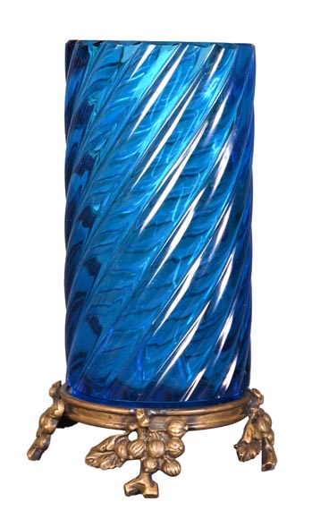 Signed Pair of Blue BACCARAT Crystal Vases with Gilt Bronze Mounts – Late 19th Century Signed Pair of Blue BACCARAT Crystal Vases with Gilt Bronze Mounts – Late 19th Century-3