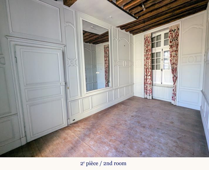 Antique Oak and Pine Wood Paneling – Composed of Two Rooms Antique Oak and Pine Wood Paneling – Composed of Two Rooms-6