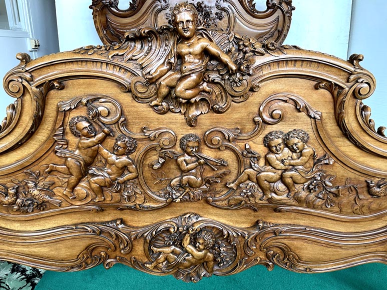 Louis XV style walnut bedroom Louis XV style walnut bedroom-3