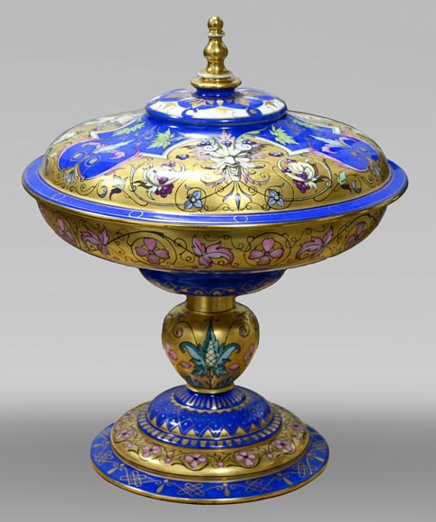 Henry II Cup from the Sèvres Manufactory Henry II Cup from the Sèvres Manufactory-0