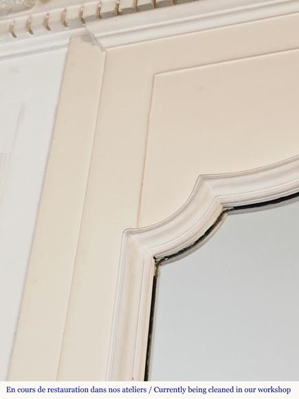 Louis XV style trumeau decorated with an asymmetrical palmette Louis XV style trumeau decorated with an asymmetrical palmette-3