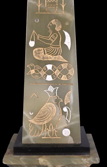 Egyptian Revival mantel garniture in black marble, green onyx, and gilt bronze Egyptian Revival mantel garniture in black marble, green onyx, and gilt bronze-11