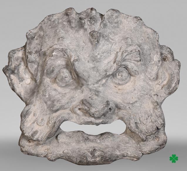 Regence-style lead grotesque fountain mask Regence-style lead grotesque fountain mask-0