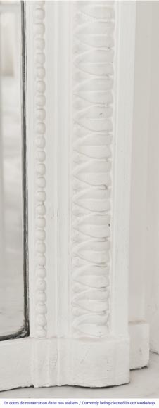 Louis XVI style trumeau decorated with a plant crown Louis XVI style trumeau decorated with a plant crown-4