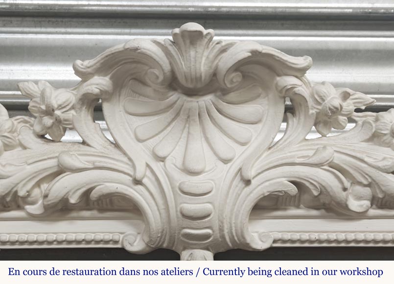 Napoleon III style trumeau with flowered shell Napoleon III style trumeau with flowered shell-1