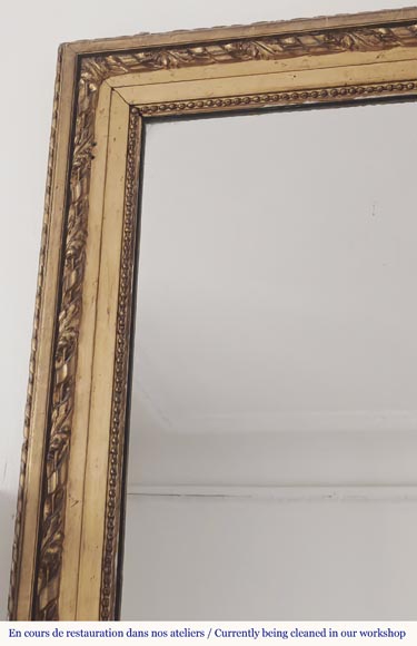 Louis XVI style gilded trumeau with plant decoration Louis XVI style gilded trumeau with plant decoration-2