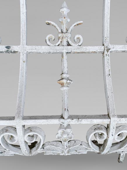 Pair of Cast Iron Balconies, Napoleon III Period Pair of Cast Iron Balconies, Napoleon III Period-3