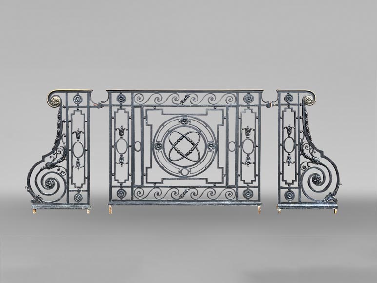 Wrought Iron Balcony in Régence Style, Early 20th Century Wrought Iron Balcony in Régence Style, Early 20th Century-0