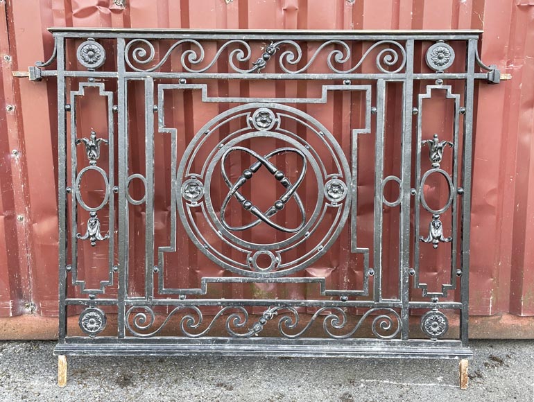 Wrought Iron Balcony in Régence Style, Early 20th Century Wrought Iron Balcony in Régence Style, Early 20th Century-1