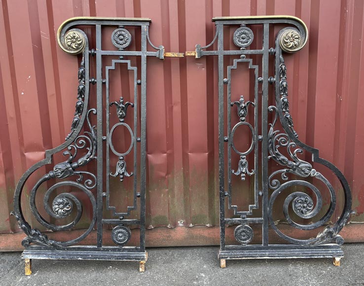 Wrought Iron Balcony in Régence Style, Early 20th Century Wrought Iron Balcony in Régence Style, Early 20th Century-6