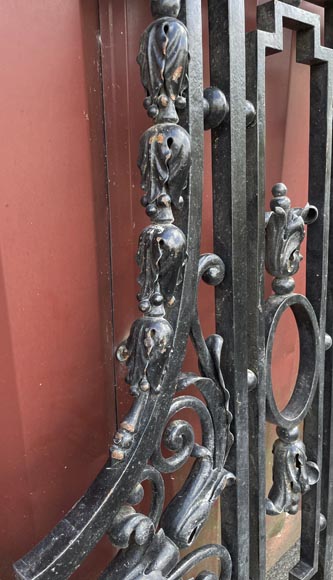 Wrought Iron Balcony in Régence Style, Early 20th Century Wrought Iron Balcony in Régence Style, Early 20th Century-9