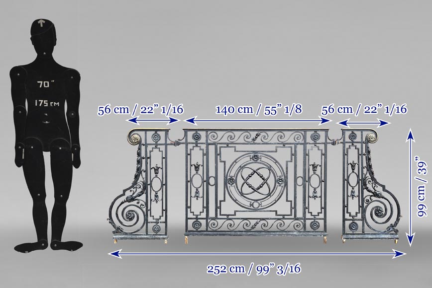 Wrought Iron Balcony in Régence Style, Early 20th Century Wrought Iron Balcony in Régence Style, Early 20th Century-12
