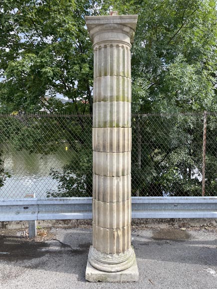 Pair of Fluted Stone Columns – Doric Style, Late 18th Century Pair of Fluted Stone Columns – Doric Style, Late 18th Century-1