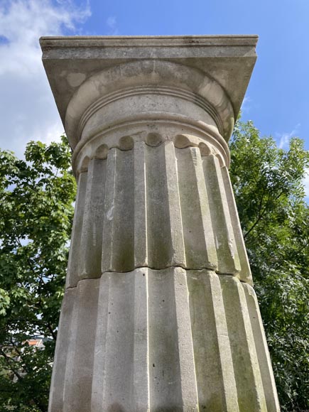 Pair of Fluted Stone Columns – Doric Style, Late 18th Century Pair of Fluted Stone Columns – Doric Style, Late 18th Century-4