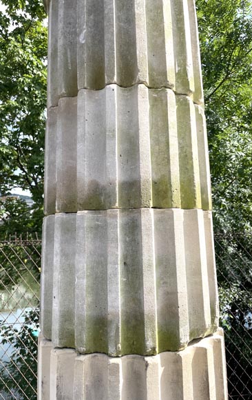 Pair of Fluted Stone Columns – Doric Style, Late 18th Century Pair of Fluted Stone Columns – Doric Style, Late 18th Century-6