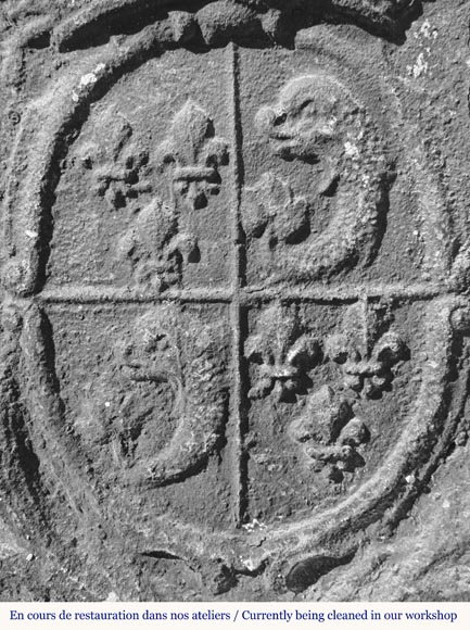 Cast iron fireback with the coat of arms of the Dauphin of France Cast iron fireback with the coat of arms of the Dauphin of France-2