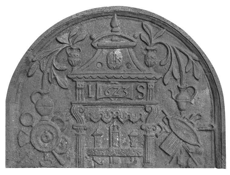 Cast iron fireback in a semicircle, dated 1623 Cast iron fireback in a semicircle, dated 1623-0