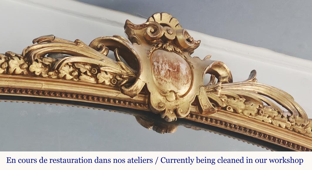 Napoleon III style gilded trumeau decorated with a frieze of oak leaves Napoleon III style gilded trumeau decorated with a frieze of oak leaves-2