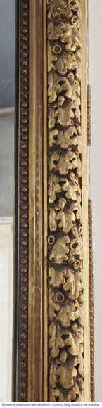 Napoleon III style gilded trumeau decorated with a frieze of oak leaves Napoleon III style gilded trumeau decorated with a frieze of oak leaves-3