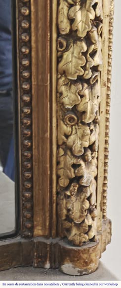Napoleon III style gilded trumeau decorated with a frieze of oak leaves Napoleon III style gilded trumeau decorated with a frieze of oak leaves-4