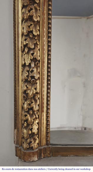 Napoleon III style gilded trumeau decorated with a frieze of oak leaves Napoleon III style gilded trumeau decorated with a frieze of oak leaves-6