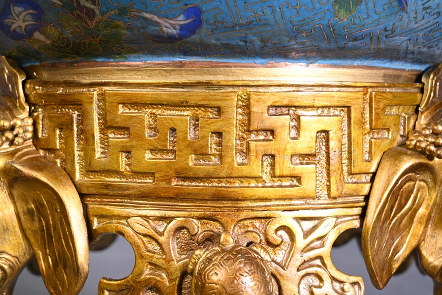 Ferdinand BARBEDIENNE – Japonist cachepot in gilt bronze and cloisonné enamel Ferdinand BARBEDIENNE – Japonist cachepot in gilt bronze and cloisonné enamel-10