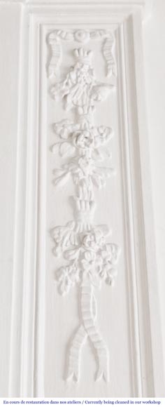 Louis XVI style trumeau decorated with a floral frieze Louis XVI style trumeau decorated with a floral frieze-4