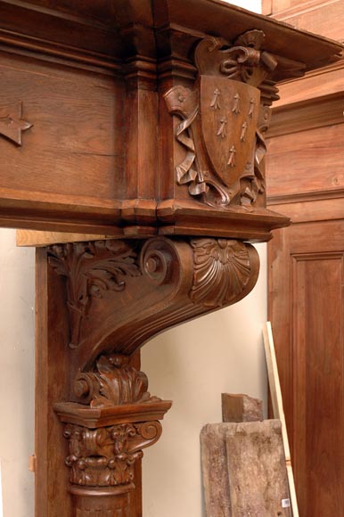 Antique oak mantel from the 19th century Antique oak mantel from the 19th century-3