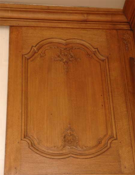 Oak paneled room from the beginning of the 20th century-4