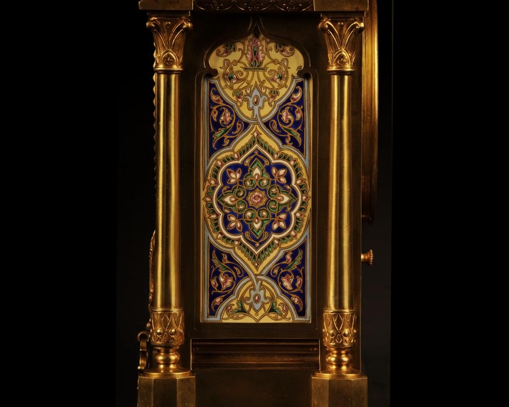 Mantle garniture in the orientalist taste  in gilt-bronze with  polychrome porcelain decoration   Mantle garniture in the orientalist taste  in gilt-bronze with  polychrome porcelain decoration  -3