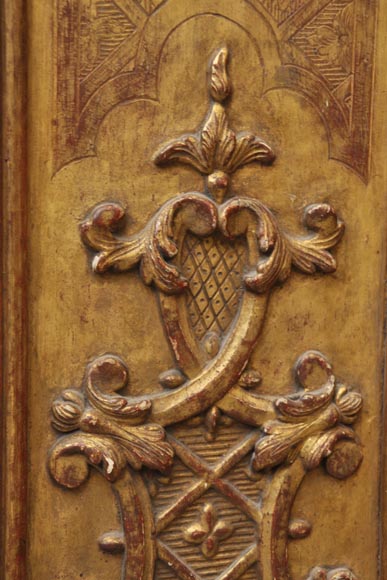 Pair of golden oak pilasters from the 18th century Pair of golden oak pilasters from the 18th century-12