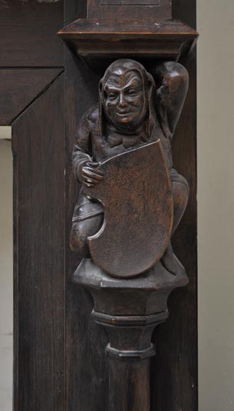 Antique Neo-gothic style wood fireplace with troubadours Antique Neo-gothic style wood fireplace with troubadours-3