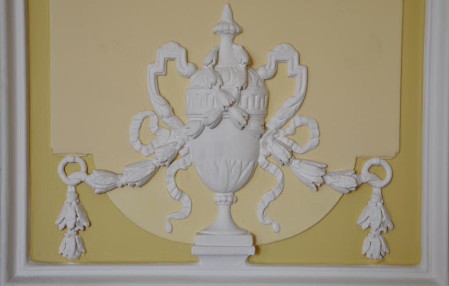 Very beautiful antique Louis XVI style paneled room coming from the Hotel de Crillon, Paris Very beautiful antique Louis XVI style paneled room coming from the Hotel de Crillon, Paris-12