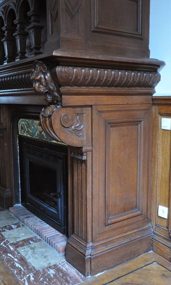 Monumental oak wood fireplace with painting on canvas depicting Joan of Arc Monumental oak wood fireplace with painting on canvas depicting Joan of Arc-7