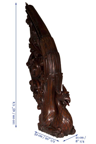 Stair banister with griffin decor made out of mahogany circa 1910 Stair banister with griffin decor made out of mahogany circa 1910-7