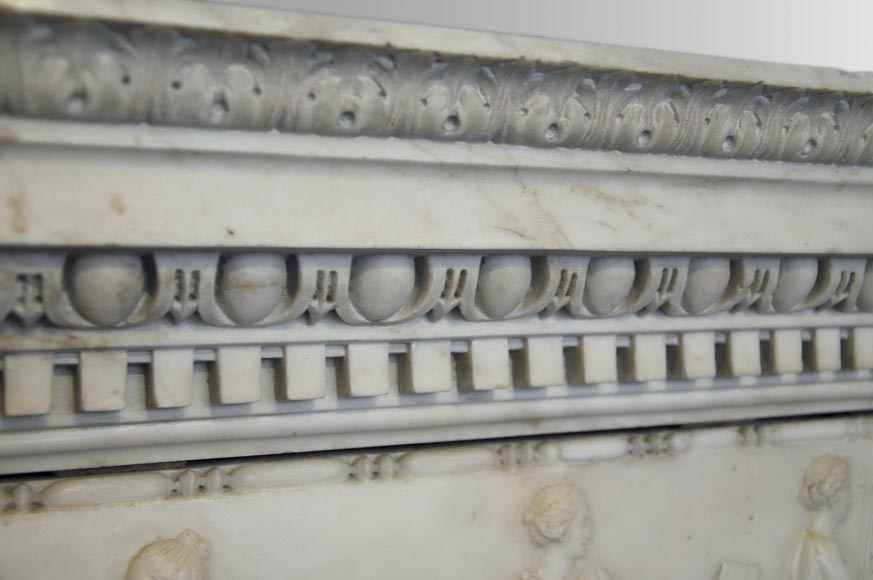 Exceptional antique late 18th century Statuary Carrara marble fireplace with a large frieze of figures after the ''Sarcophagus of Muses'' in the Louvre Museum Exceptional antique late 18th century Statuary Carrara marble fireplace with a large frieze of figures after the ''Sarcophagus of Muses'' in the Louvre Museum-9