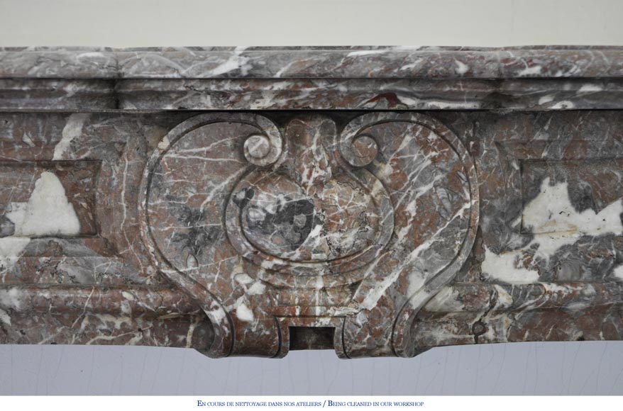 Antique Louis XV style fireplace in Red from the North marble, 19th century Antique Louis XV style fireplace in Red from the North marble, 19th century-1