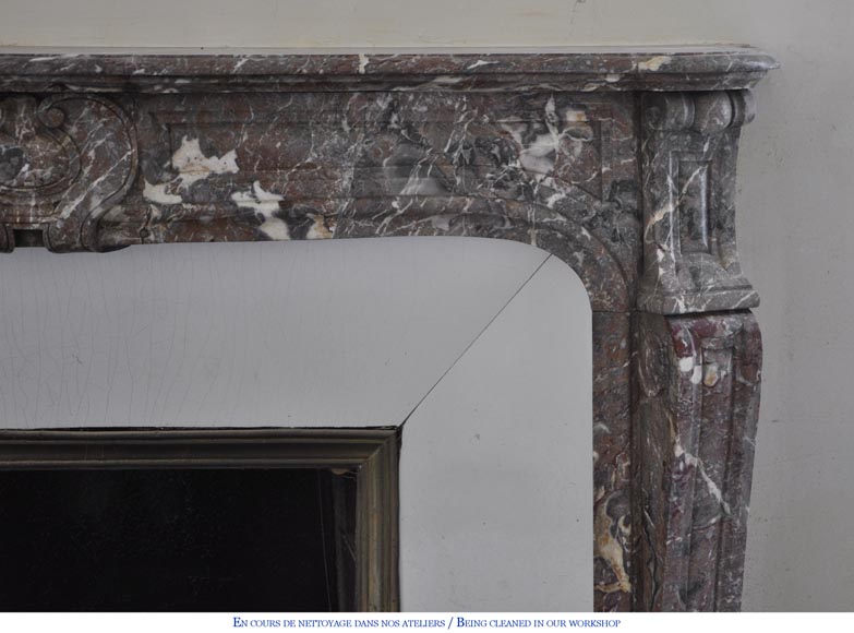 Antique Louis XV style fireplace in Red from the North marble, 19th century Antique Louis XV style fireplace in Red from the North marble, 19th century-6