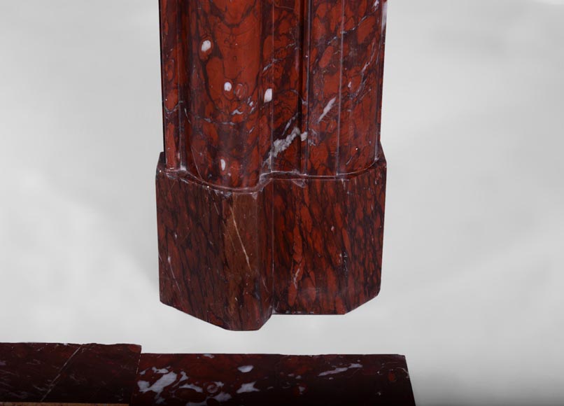 Antique Louis XIV style fireplace in Red Griotte marble with its cast iron insert Antique Louis XIV style fireplace in Red Griotte marble with its cast iron insert-7
