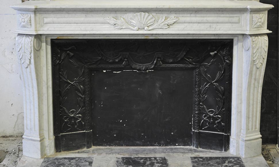Large Louis XVI style fireplace in white Carrara marble with its cast iron insert and its overmantel mirror Large Louis XVI style fireplace in white Carrara marble with its cast iron insert and its overmantel mirror-1