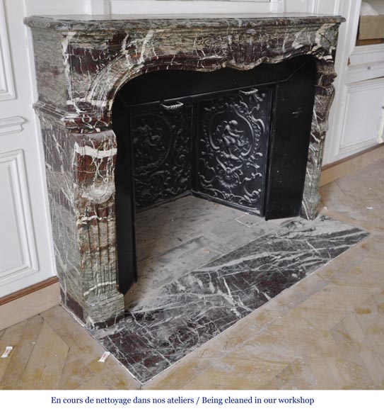 Beautiful antique Regence style fireplace in Campan Grand Melange marble, 19th c. Beautiful antique Regence style fireplace in Campan Grand Melange marble, 19th c.-4