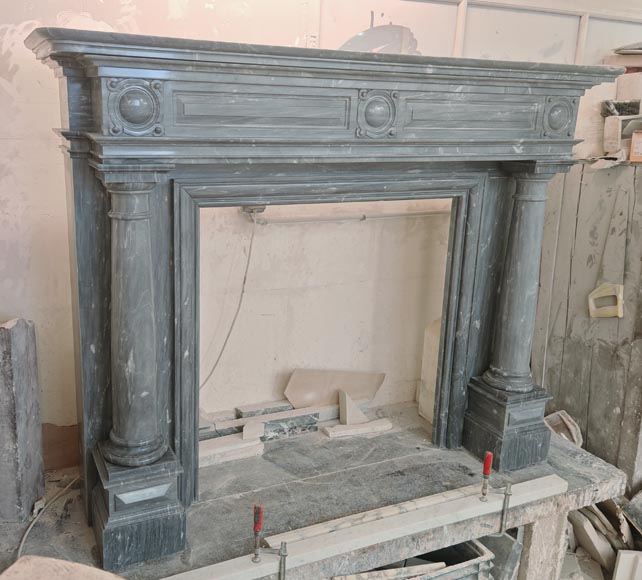 Napoleon III style mantel with detached columns in Turquin marble Napoleon III style mantel with detached columns in Turquin marble-2