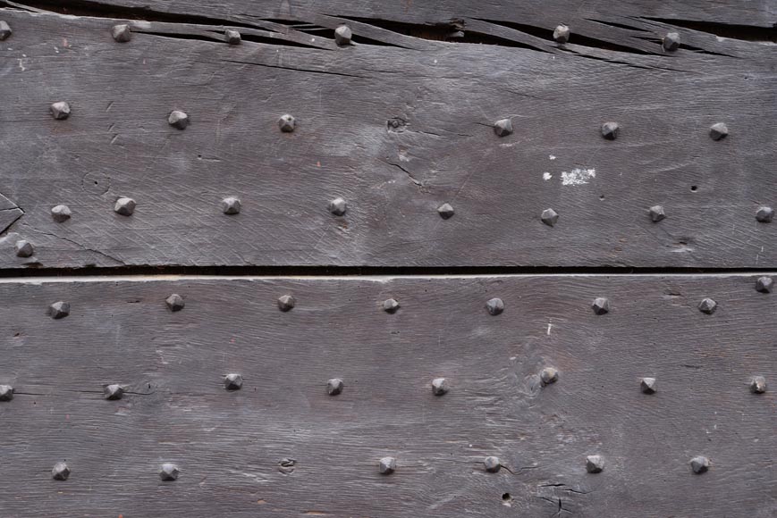 Rare antique door in oak wood with nails, 18th century Rare antique door in oak wood with nails, 18th century-2