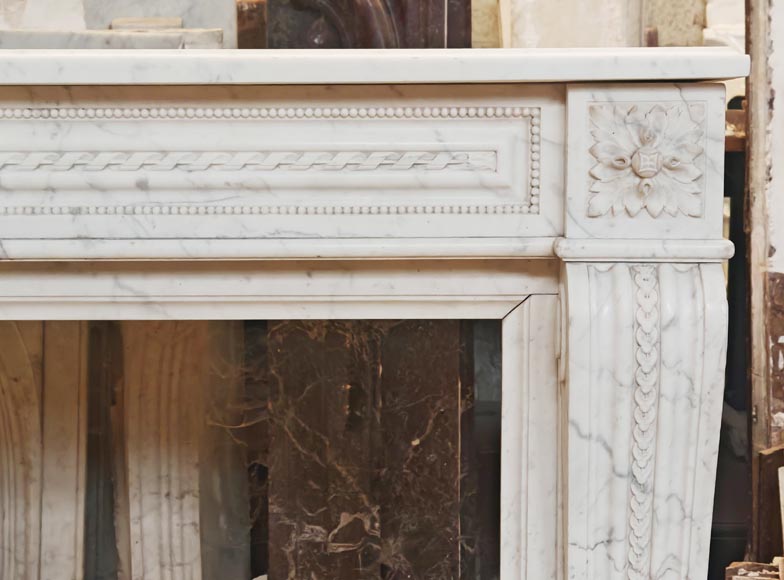 Louis XVI style mantel in veined Carrara marble with pearl entablature Louis XVI style mantel in veined Carrara marble with pearl entablature-7