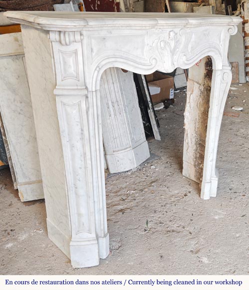 Small Louis XV mantel in Carrara marble Small Louis XV mantel in Carrara marble-3