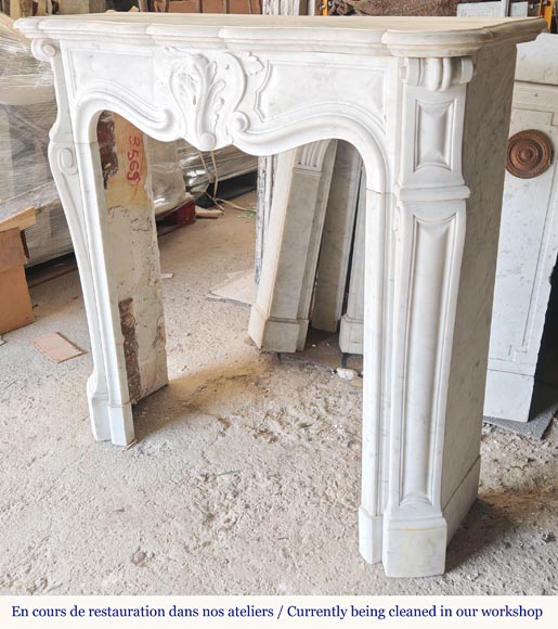Small Louis XV mantel in Carrara marble Small Louis XV mantel in Carrara marble-6