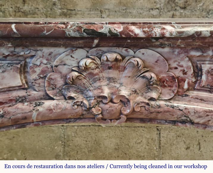 Fleur de Pécher pink marble Louis XV mantel Fleur de Pécher pink marble Louis XV mantel-1